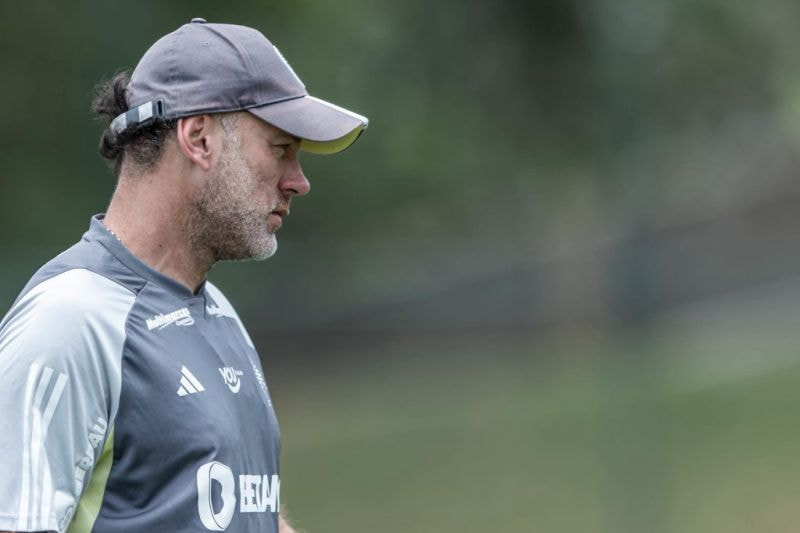 Imagem da noticia Atlético-MG demite o técnico Gabriel Milito