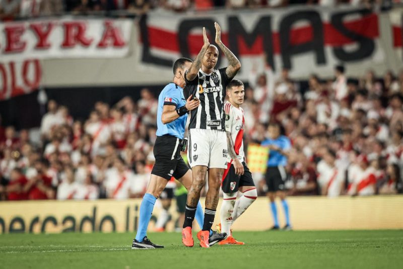 Imagem da noticia Atlético-MG segura empate com River Plate e avança para a final da Libertadores
