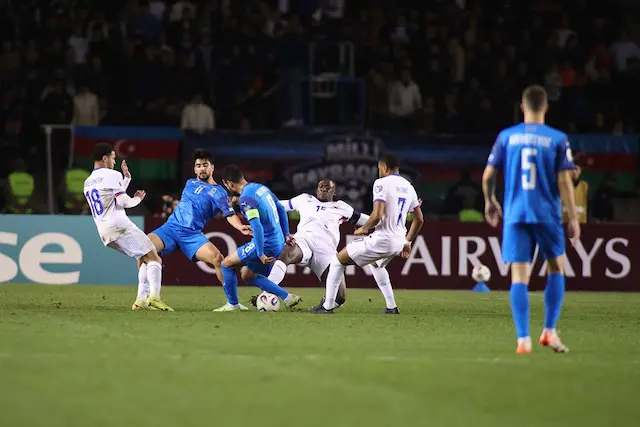 Na última rodada das Eliminatórias, França vence Azerbeijão de virada Na última rodada das Eliminatórias, França vence Azerbeijão de virada