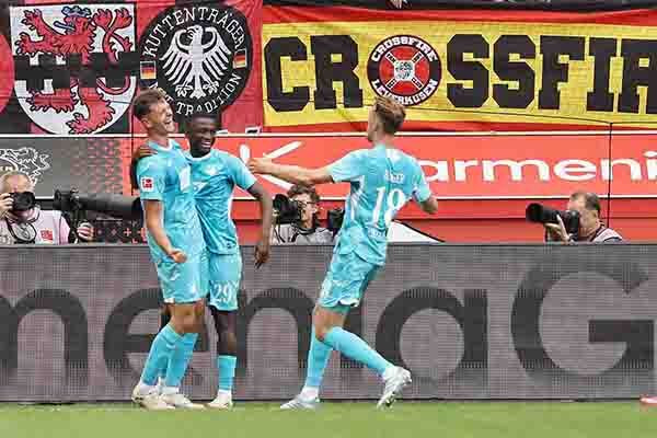 Imagem da noticia Bayer Leverkusen decepciona e perde de virada para o Hoffenheim na Bundesliga