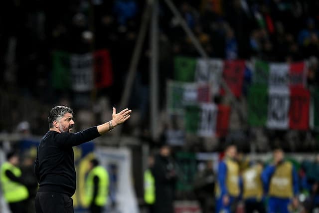 Gattuso chora e pede desculpas após Itália ficar fora da Copa Gattuso chora e pede desculpas após Itália ficar fora da Copa