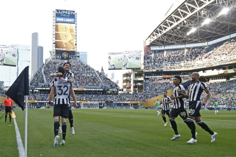 Imagem da noticia Botafogo e PSG jogam por liderança e vaga antecipada no mata-mata