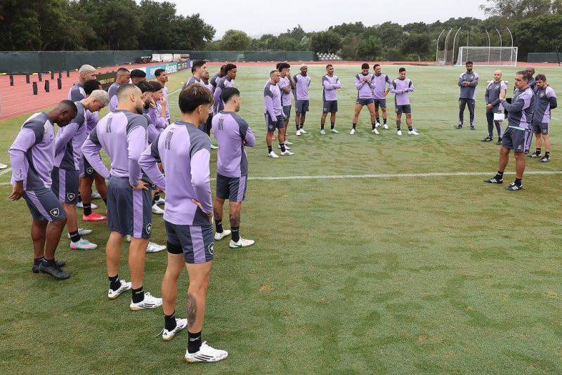 Imagem da noticia Com reforços e cifras milionárias, Botafogo inicia jornada no Mundial contra o Seattle Sounders