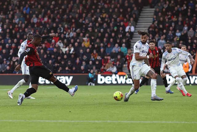 Ex-Vasco, Rayan marca seu primeiro gol pelo Bournemouth Ex-Vasco, Rayan marca seu primeiro gol pelo Bournemouth