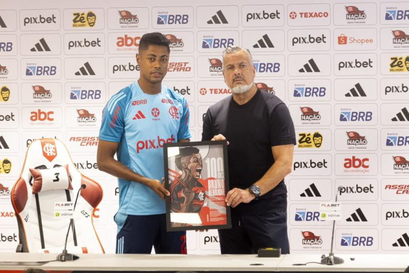 Imagem da noticia Bruno Henrique se emociona em homenagem do Flamengo: “Eu consegui, eu venci”