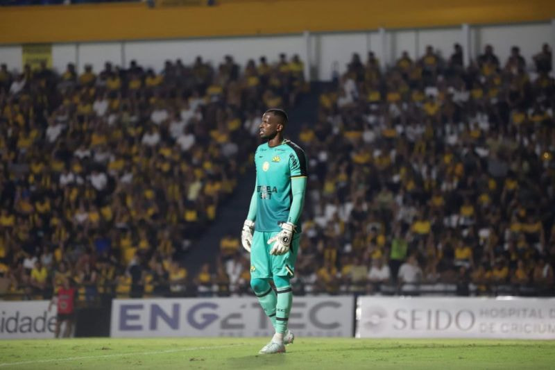 Imagem da noticia Caíque é vítima de racismo em jogo contra o Brusque; torcedor é preso