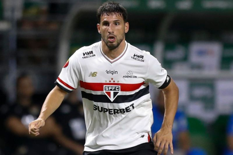 Imagem da noticia Calleri critica árbitro após derrota do São Paulo para Palmeiras no Paulistão