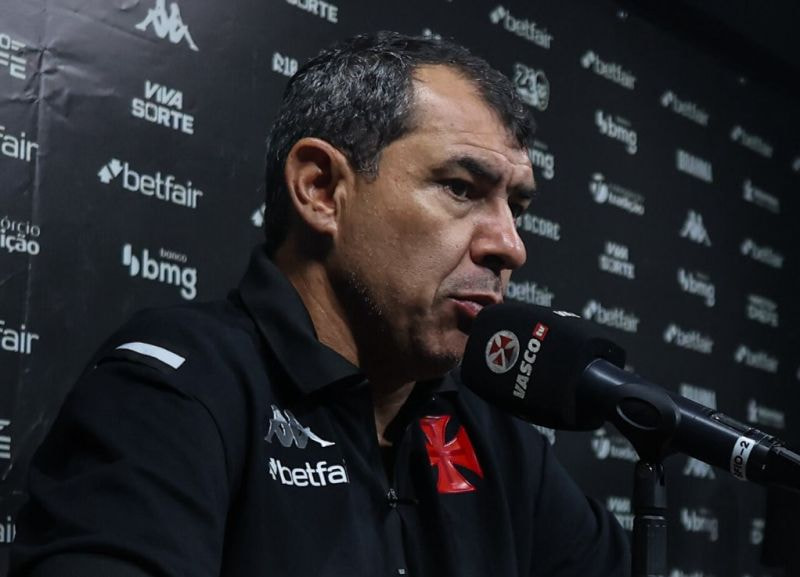 Imagem da noticia Carille analisa derrota do Vasco: “Postura muito ruim"
