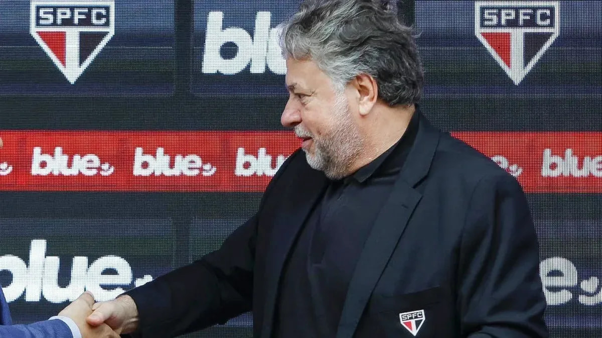 Imagem da noticia Casares explica mudança do São Paulo para a Vila Belmiro e culpa calendário da CBF