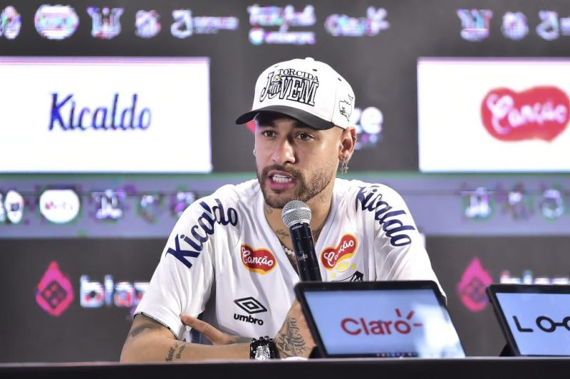 Imagem da noticia CEO do Al-Hilal comenta rescisão de Neymar: "Não é mais capaz de entregar o que esperávamos"