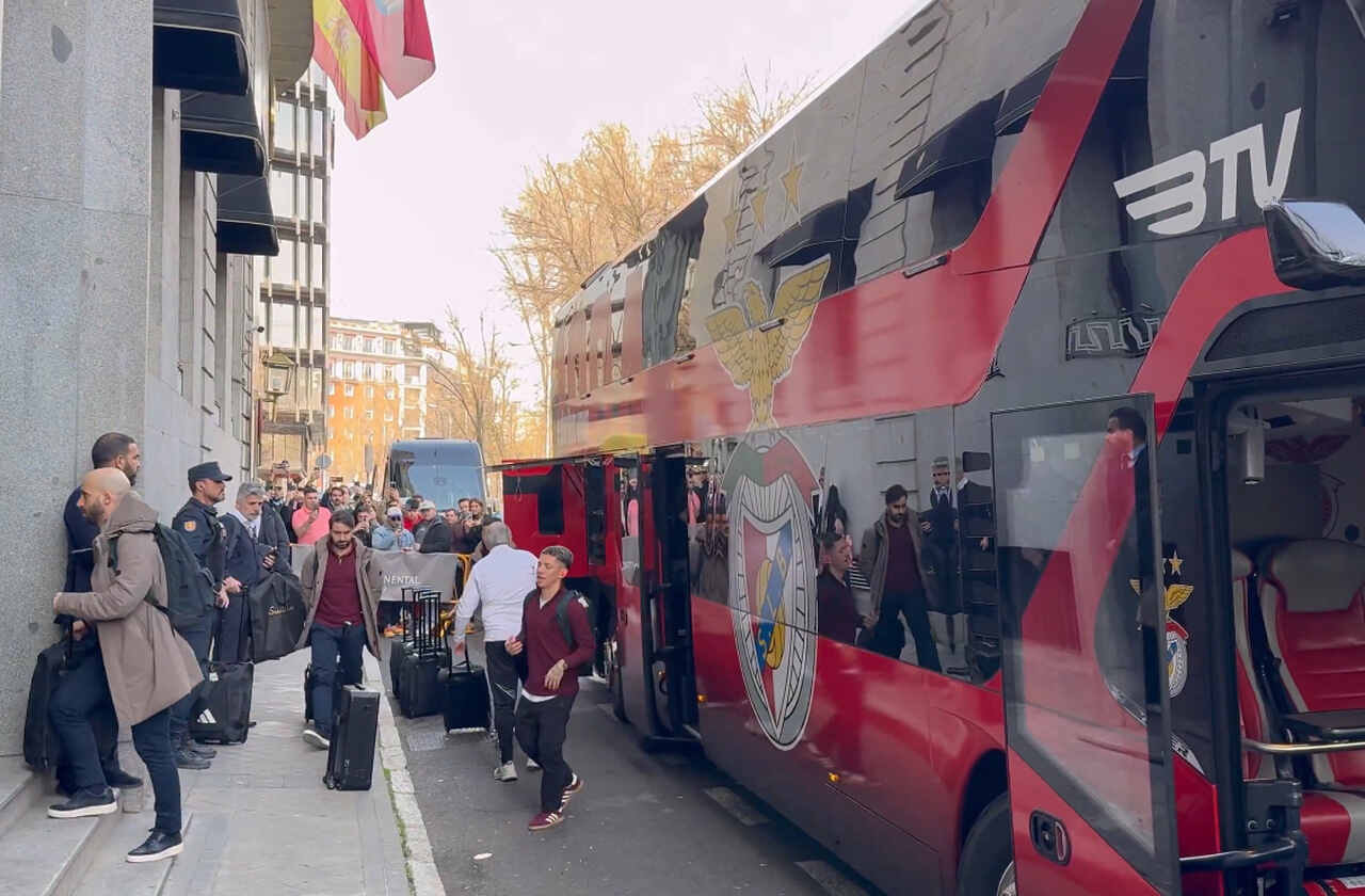 Imagem da noticia Vídeo: Prestianni é recebido aos gritos de "racista" em Madri
