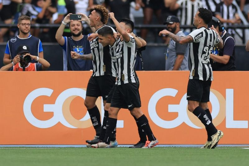 Imagem da noticia Botafogo vence o São Paulo conquista o Brasileirão após 29 anos