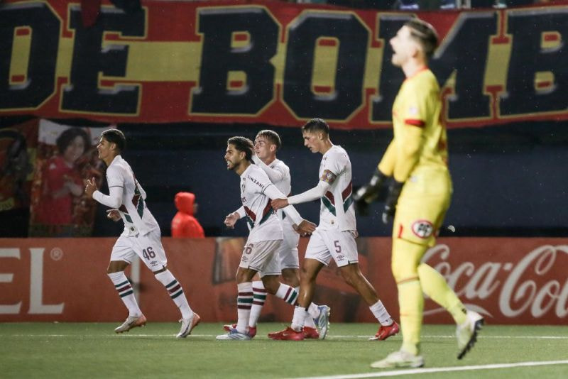 Imagem da noticia Nonato salva nos acréscimos e garante empate para o Fluminense no Chile