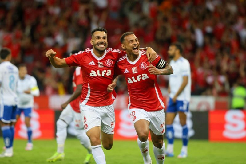 Imagem da noticia Com tranquilidade, Internacional derrota o Cruzeiro pelo Brasileirão