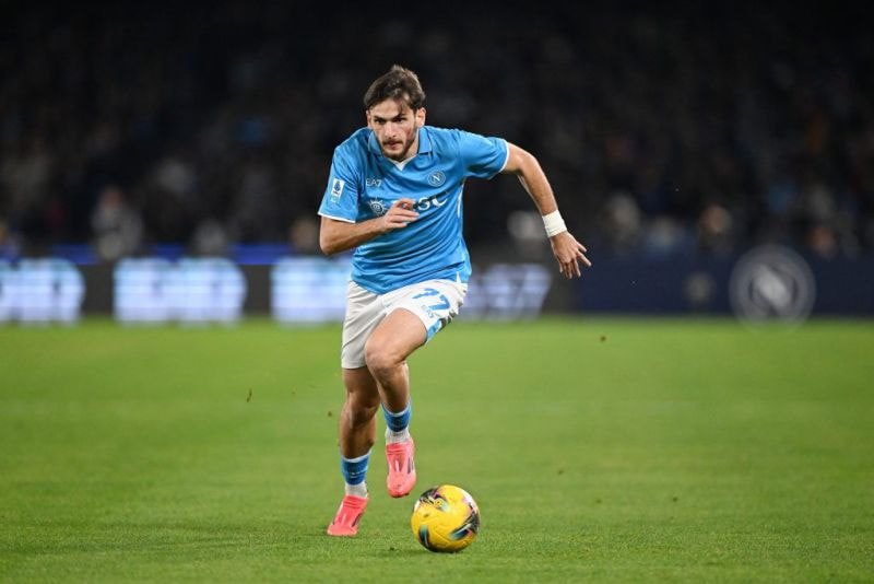 Imagem da noticia Conte confirma que Kvaratskhelia quer deixar o Napoli