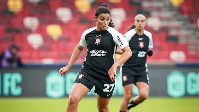 Corinthians fica com o vice no Mundial Feminino e recebe premiação milionária Corinthians fica com o vice no Mundial Feminino e recebe premiação milionária