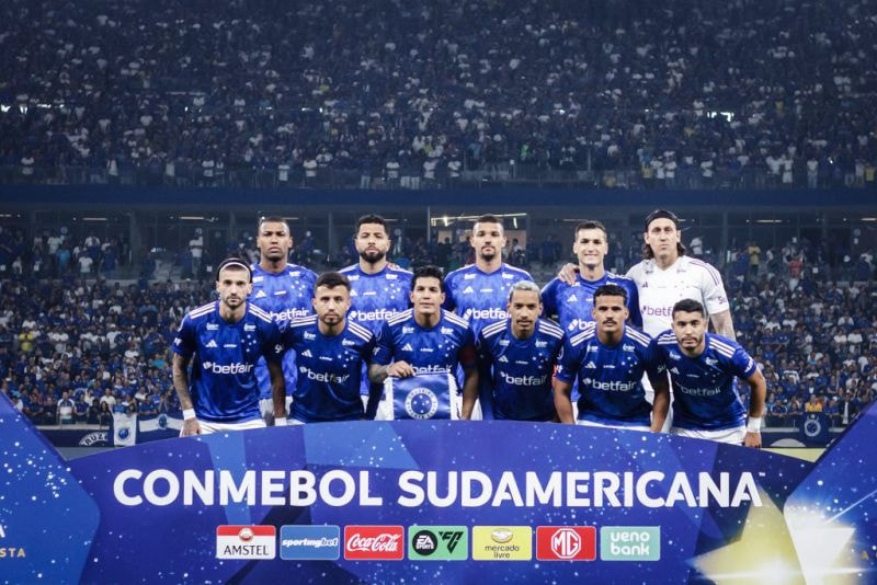 Imagem da noticia Cruzeiro estreia na Sul-Americana contra o Unión Santa Fé fora de casa