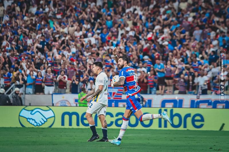 Imagem da noticia De virada, Fortaleza derrota Rosario e avança às quartas da Sul-Americana