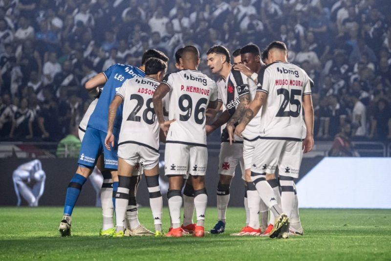 Imagem da noticia Vasco tenta voltar às semifinais da Copa do Brasil após 13 anos