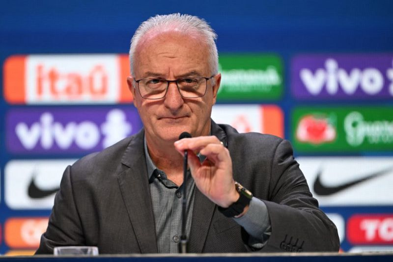 Imagem da noticia Dorival Júnior comenta convocação de jogadores para as Eliminatórias da Copa