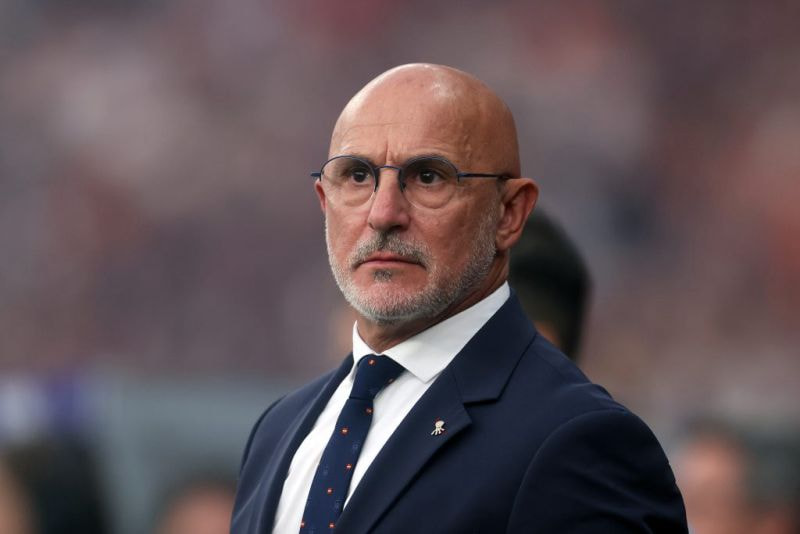 Imagem da noticia Espanha anuncia a renovação do técnico Luis de La Fuente