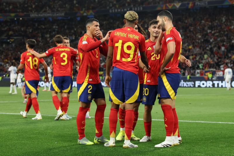 Imagem da noticia Espanha vence França em jogo épico e vai à final da Nations League