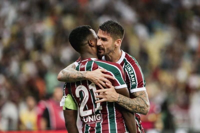 Imagem da noticia Everaldo decide no fim, e Fluminense conquista virada dramática contra o Sport