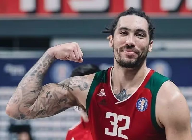 Imagem da noticia Ex-jogador da NBA morre aos 33 anos em acidente de carro