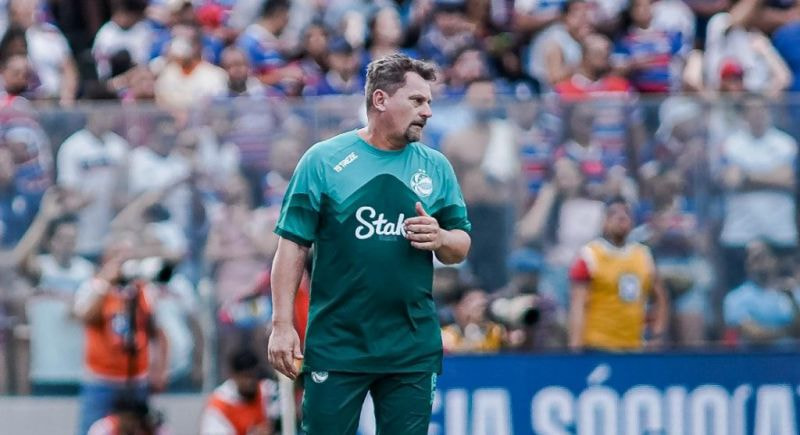 Imagem da noticia Juventude anuncia saída de Fábio Matias após goleada e sequência ruim