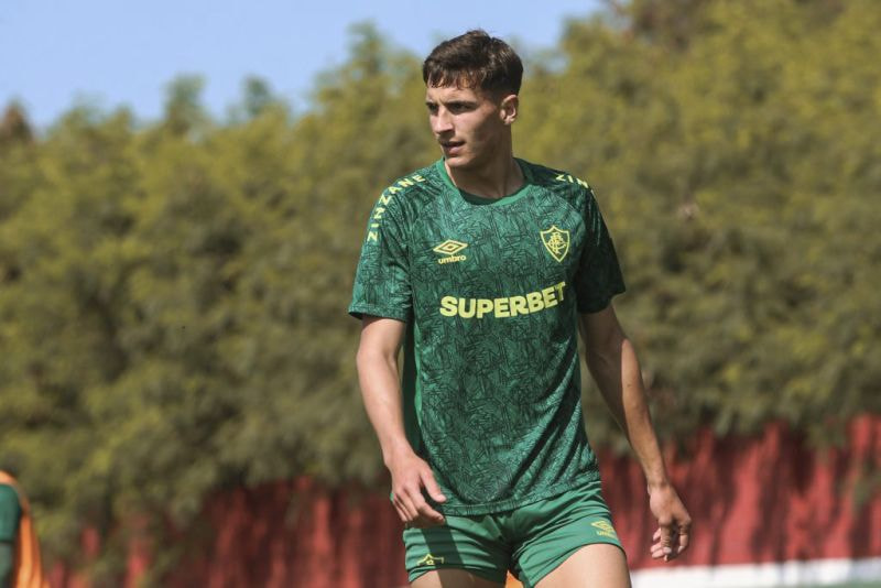 Imagem da noticia Facundo Bernal é convocado por Marcelo Bielsa para ajudar nos treinos da seleção uruguaia