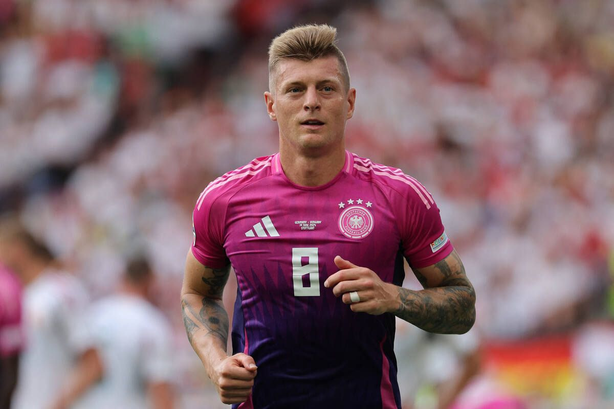 Imagem da noticia Kroos critica seleção da Alemanha: "A anos-luz de poder falar de Copa da Mundo"