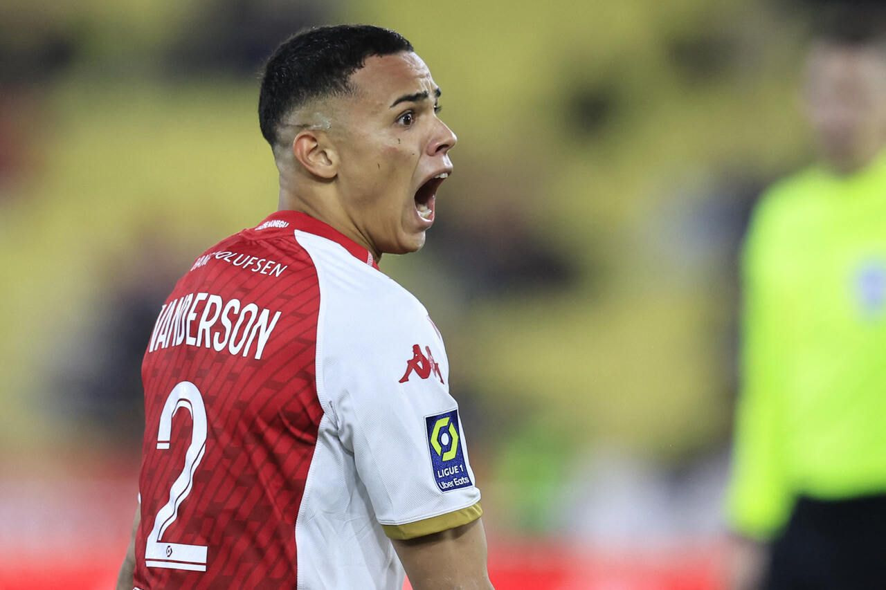 Imagem da noticia Vanderson se machuca em jogo do Monaco e preocupa seleção