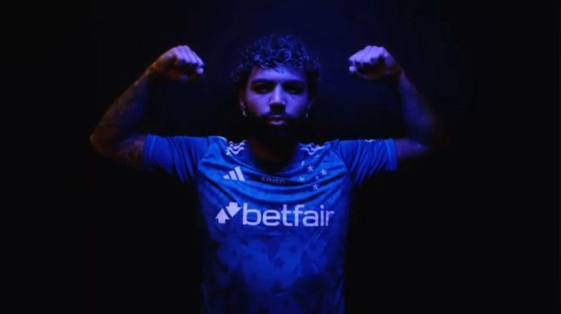 Imagem da noticia Feliz 2025: Gabigol é anunciado pelo Cruzeiro na virada do ano