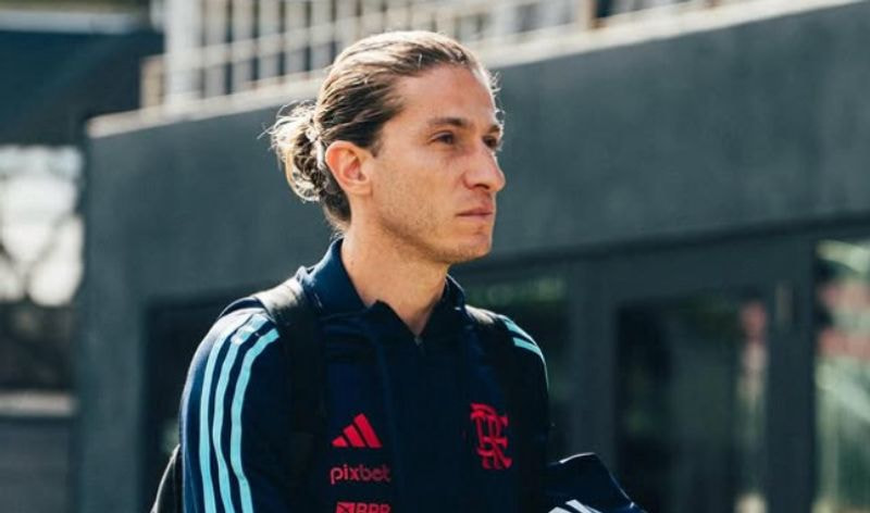 Imagem da noticia Filipe Luís elogia contratação de Juninho: "Elevar o nível do elenco"