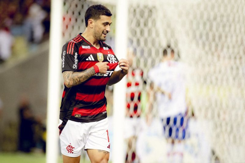 Imagem da noticia Flamengo atropela o Fortaleza e termina a rodada como líder do Brasileirão