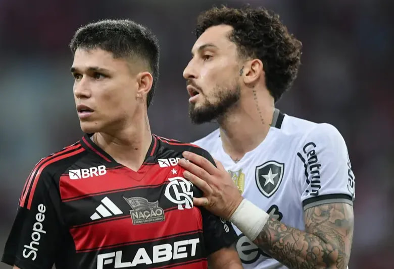 Imagem da noticia CBF divulga áudio do VAR em lance polêmico de Botafogo x Flamengo
