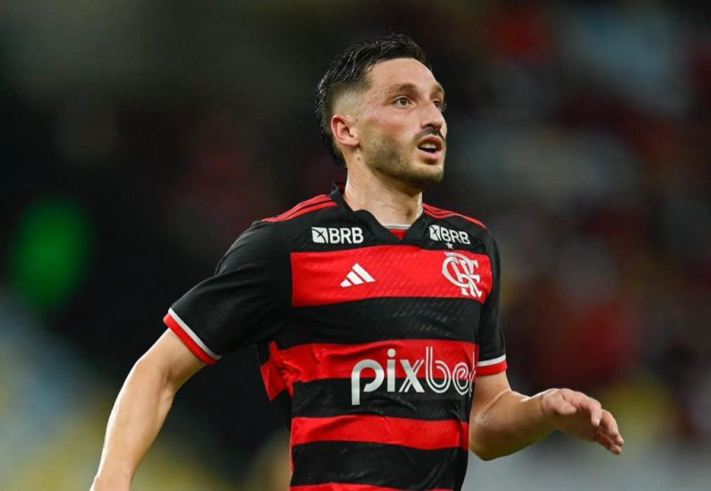 Imagem da noticia Flamengo pode precisar ir ao mercado para suprir lesões de Cebolinha e Viña