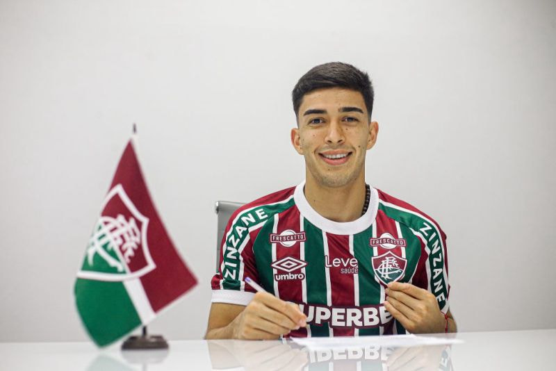 Imagem da noticia Fluminense anuncia o meia paraguaio Rubén Lezcano