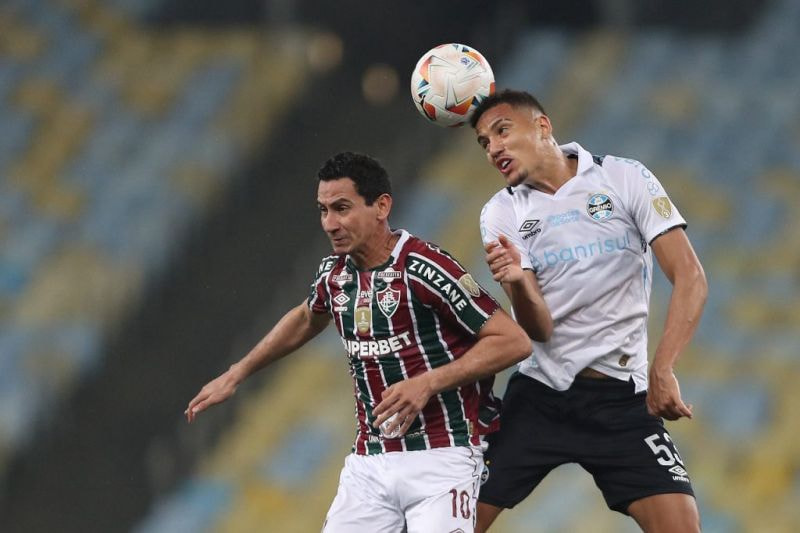 Imagem da noticia Fluminense e Grêmio duelam para se afastar do rebaixamento