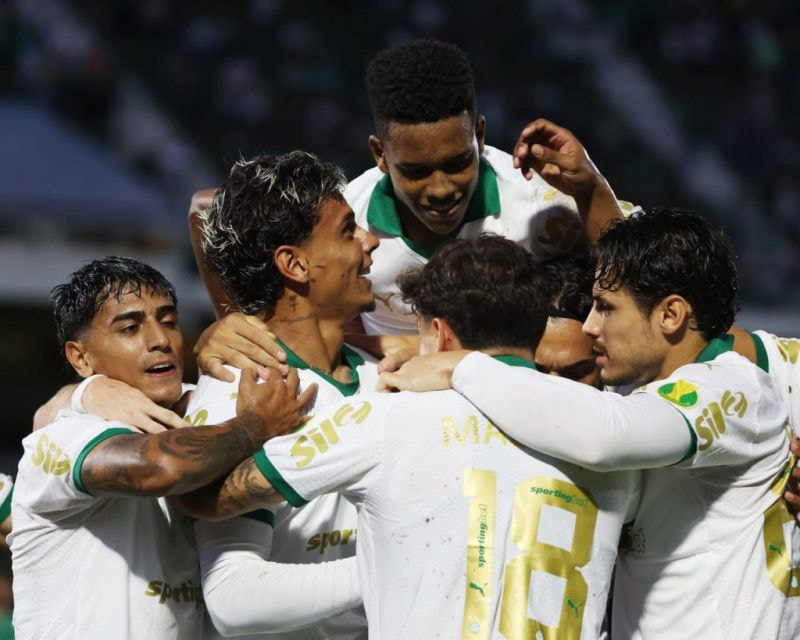 Imagem da noticia Com dois de Estevão, Palmeiras goleia Guarani fora de casa