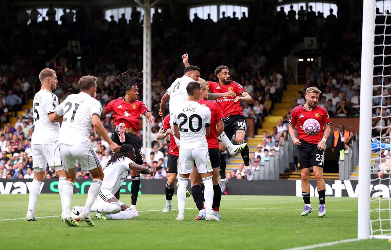 Imagem da noticia Fulham e Manchester United empatam em jogo emocionante pelo Inglês