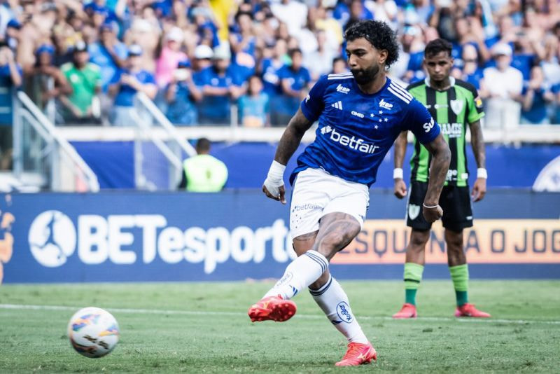 Imagem da noticia Gabigol admite falhas do Cruzeiro e quer time pronto para decisão no Independência