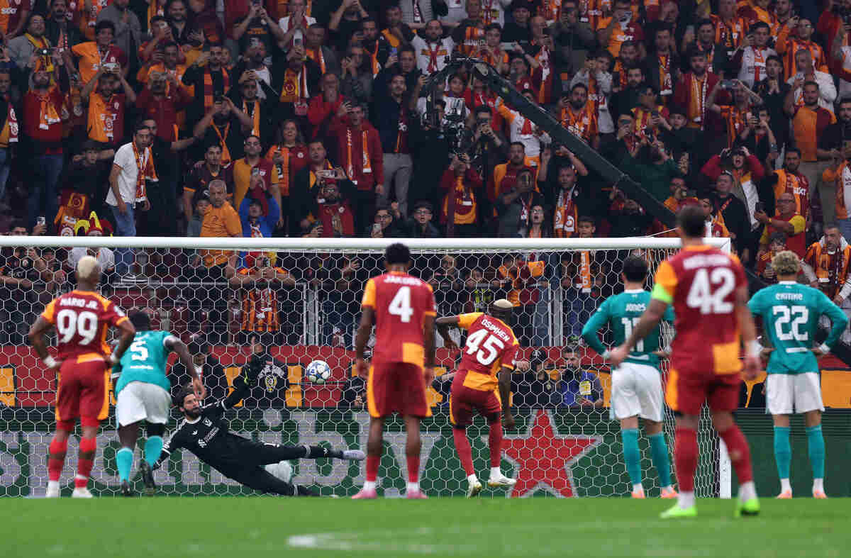 Imagem da noticia Liverpool joga mal e perde para o Galatasaray na Champions