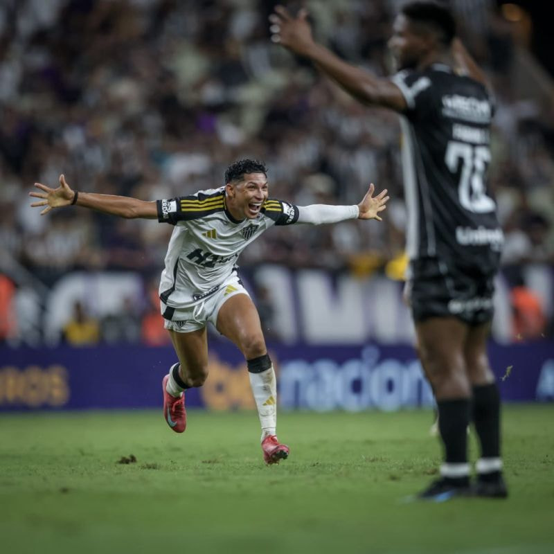 Imagem da noticia Atlético-MG vence o Ceará no Castelão com golaço de Rony