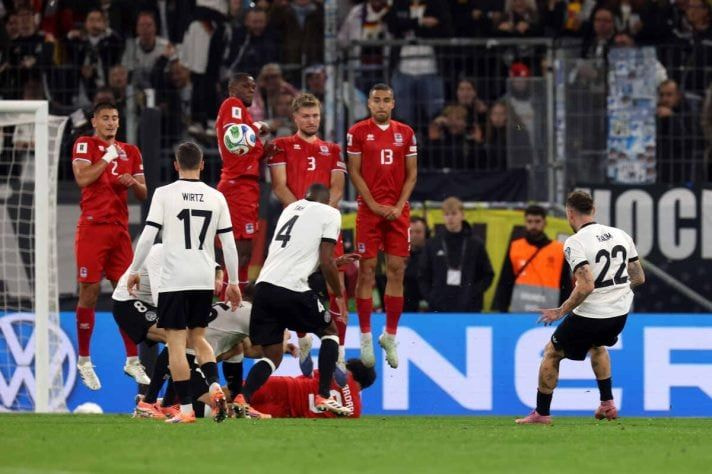 Imagem da noticia Eliminatórias: Alemanha não tem pena de Luxemburgo e assume liderança do Grupo A