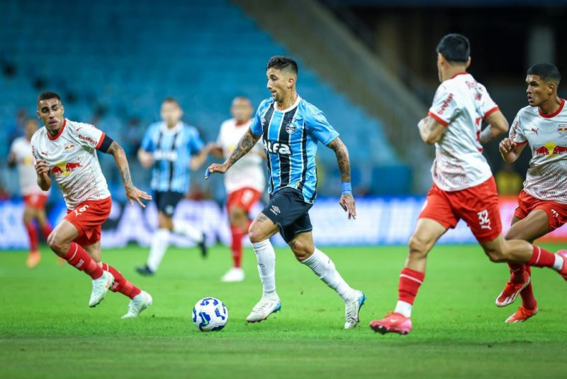 Imagem da noticia Grêmio abre o placar, mas cede empate ao Red Bull Bragantino