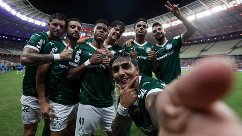 Imagem da noticia Palmeiras vence o Fortaleza e assume liderança do Brasileirão