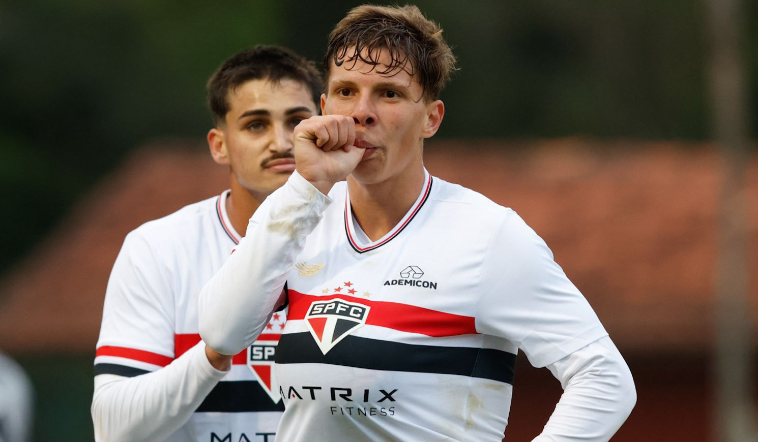 Imagem da noticia Cuiabá cobra R$ 1 milhão do São Paulo por dívida de atleta da base