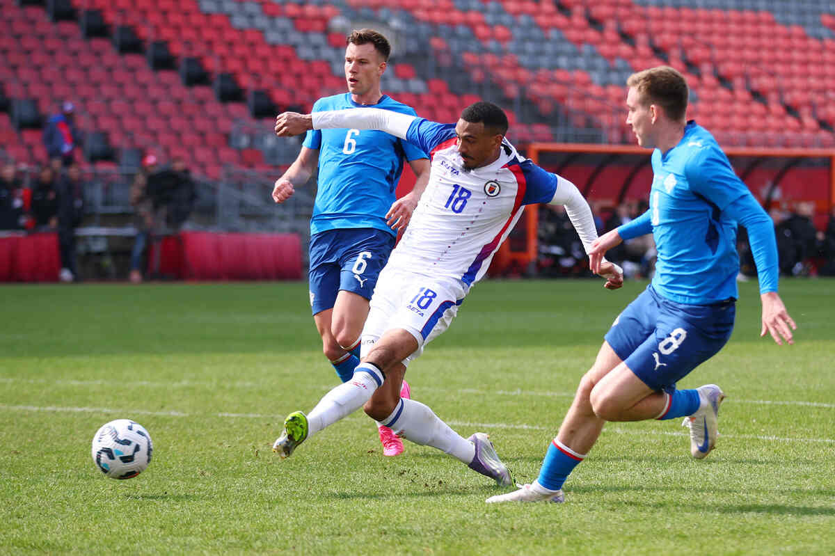 Imagem da noticia Adversário do Brasil na Copa, Haiti empata com a Islândia em amistoso