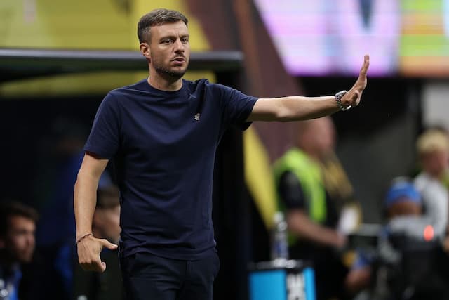 Anselmi desembarca no Rio e promete Botafogo ofensivo em 2026 Anselmi desembarca no Rio e promete Botafogo ofensivo em 2026